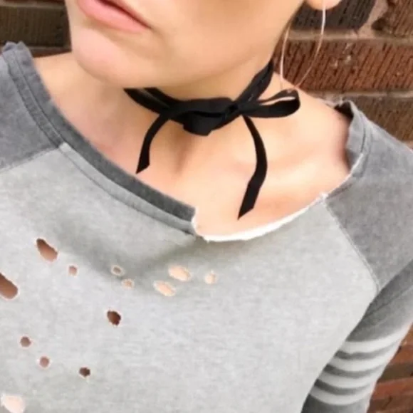 ::Stella & Dot🌹⚜️[ROSEGOLD] Large Hammered Hoops - Retired - Picture 5 of 6